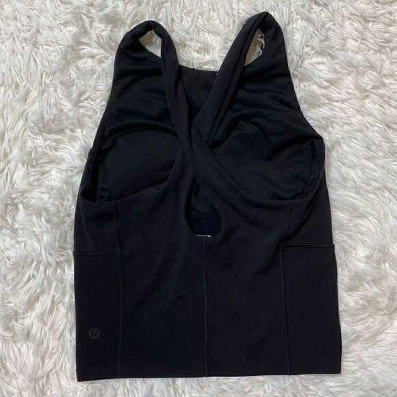 Lululemon Key To Balance Yoga Tank Top Black Crop Built in Bra Size 2 Athletic G - Picture 5 of 8